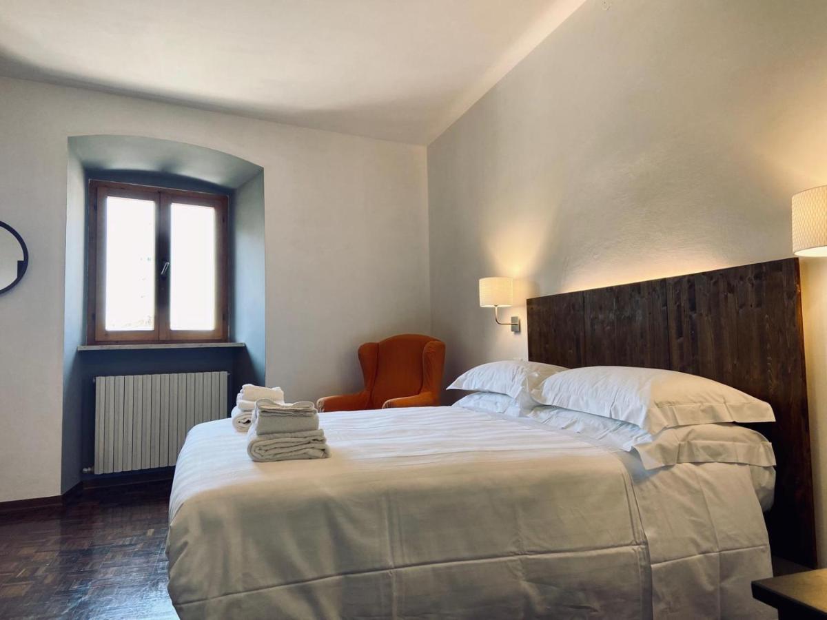 Hotel La Fortezza Ассізі Екстер'єр фото